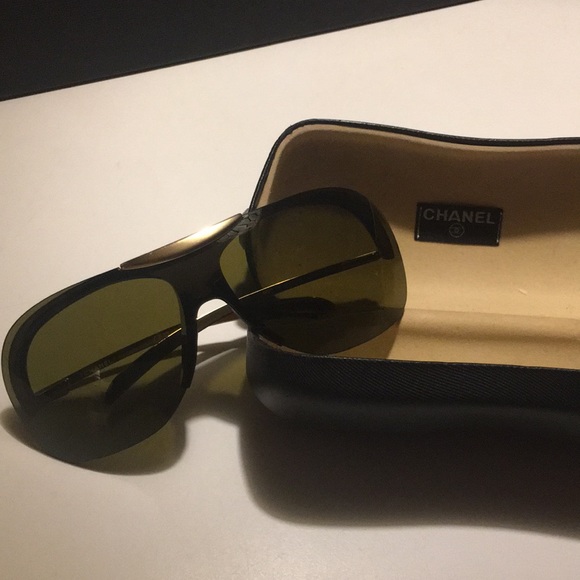 Chanel Sunglasses - Picture 1 of 4
